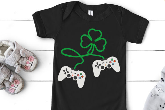 Download Video Gamer Shamrock, St Patrick's Day - Shamrock Collection